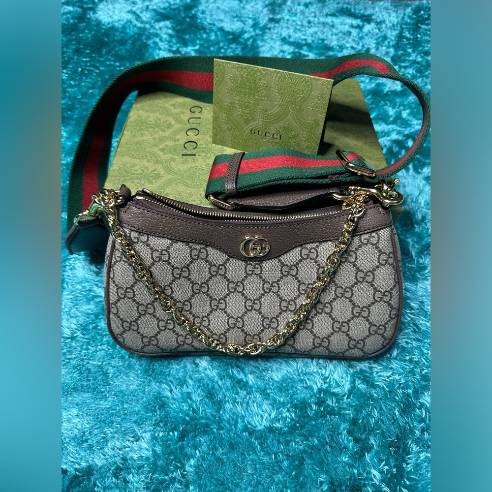 Gucci handbag with strap NWT